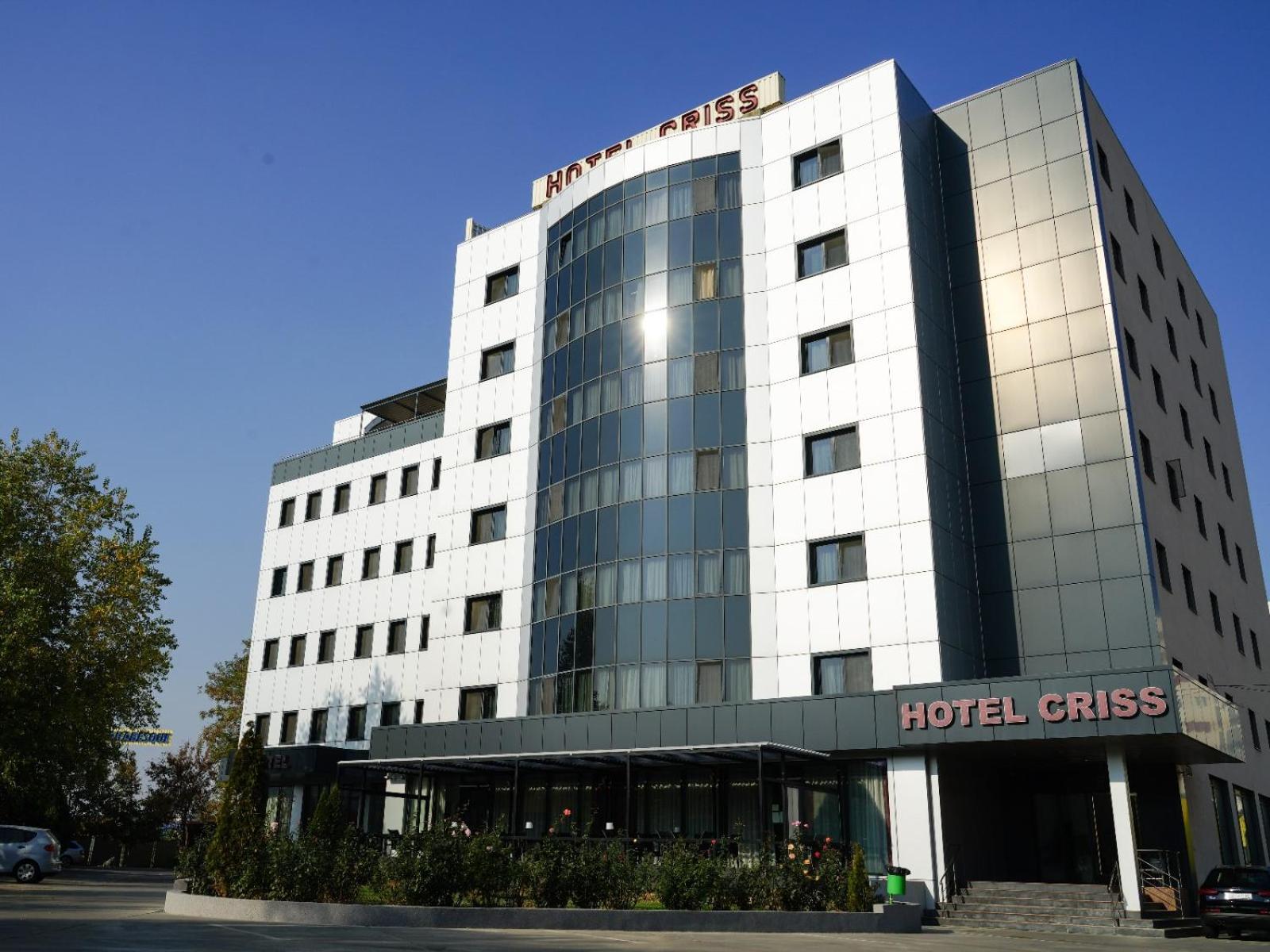 Hotel Criss Bukares Bagian luar foto